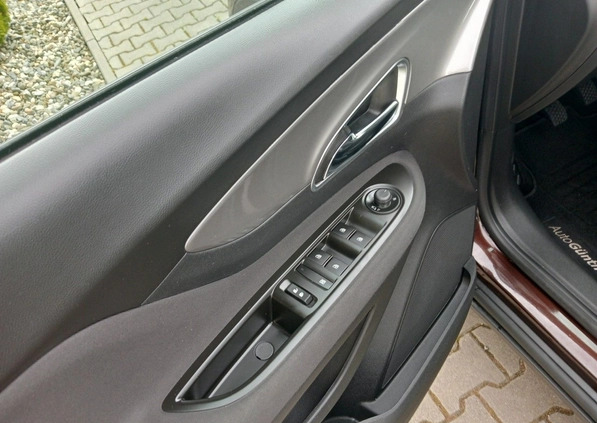 Opel Mokka cena 52900 przebieg: 70870, rok produkcji 2016 z Ustka małe 781